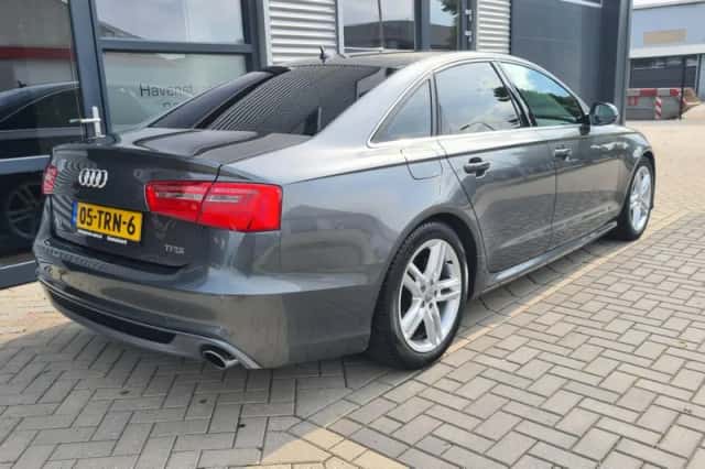 Audi A6 (2012) thumbnail 5
