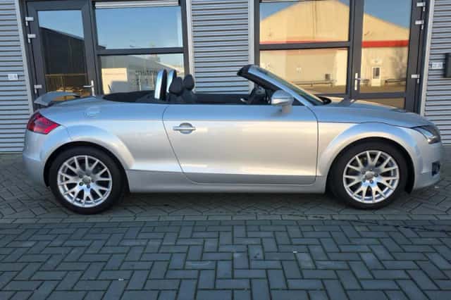 Audi TT (2007) thumbnail 6