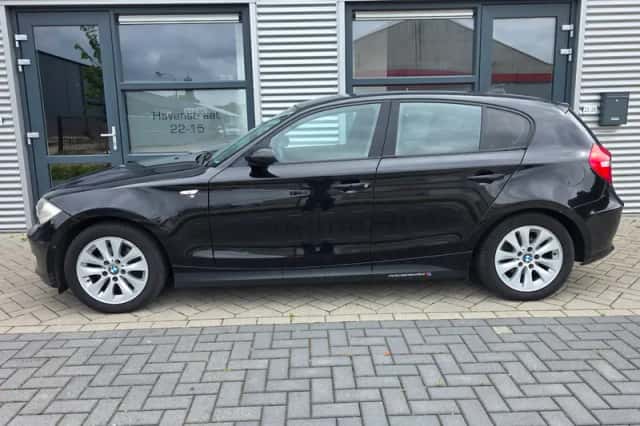 BMW 1-Serie (2008) thumbnail 2