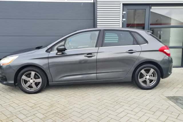 Citroën C4 (2011) thumbnail 2