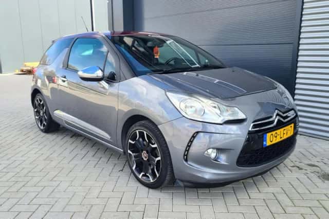 Citroën DS3 (2010) thumbnail 6