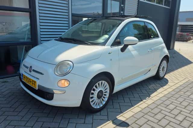 Fiat 500 (2008) thumbnail 1