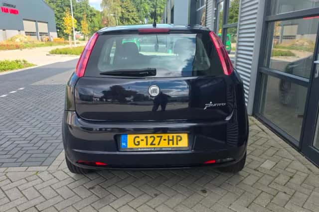 Fiat Grande Punto (2008) thumbnail 4