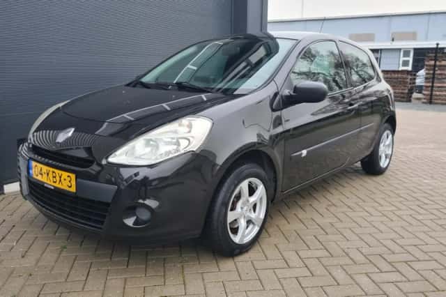 Renault Clio (2009) thumbnail 1