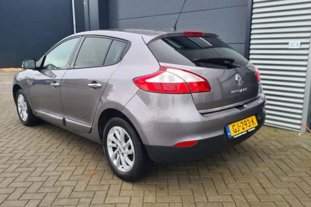 Renault Mégane (2012) thumbnail 3