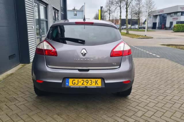 Renault Mégane (2012) thumbnail 4