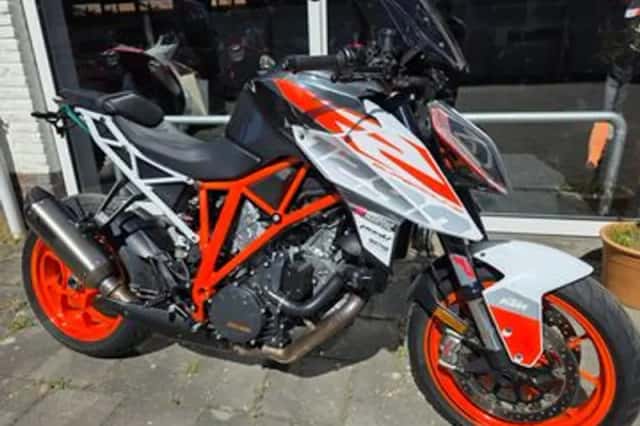 KTM 1290 (2018) thumbnail 1