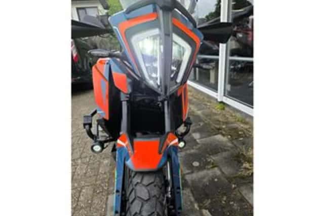 KTM 390 (2022) thumbnail 4