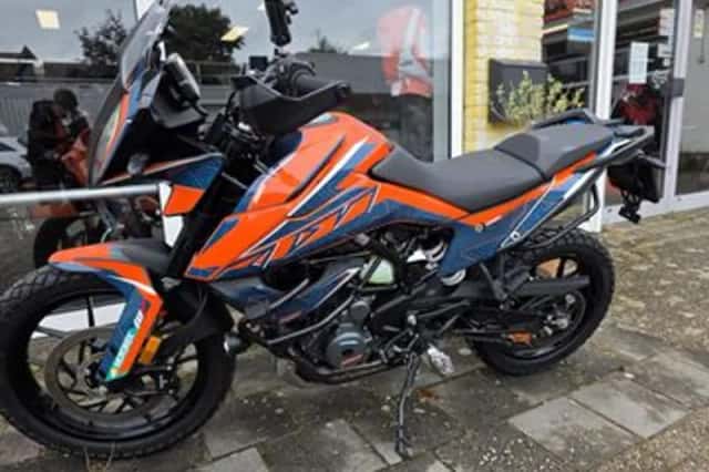 KTM 390 (2022) thumbnail 6