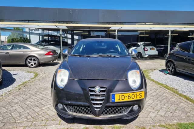 Alfa Romeo Mito (2011) thumbnail 6