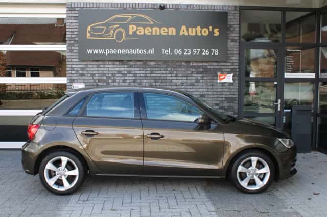 Audi A1 (2018) thumbnail 3