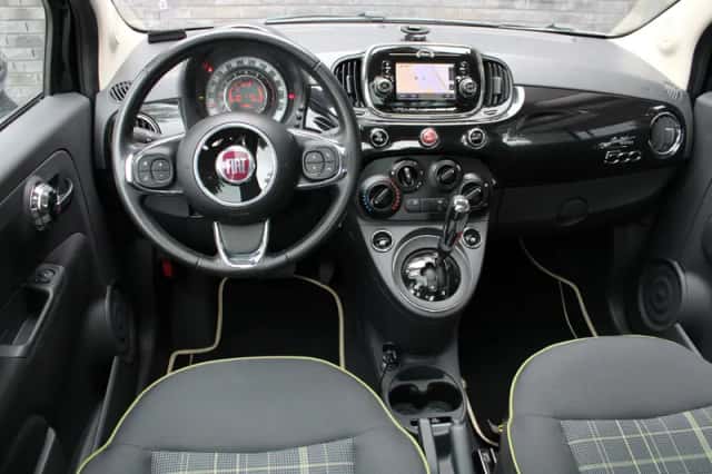 Fiat 500 (2017) thumbnail 2