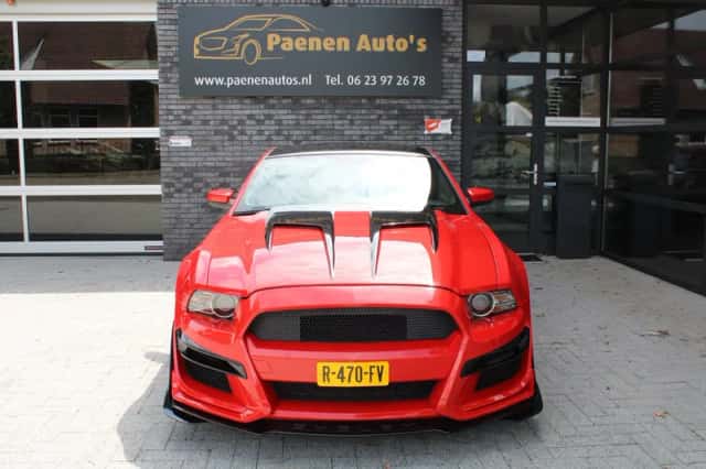 Ford Mustang (2014) thumbnail 5