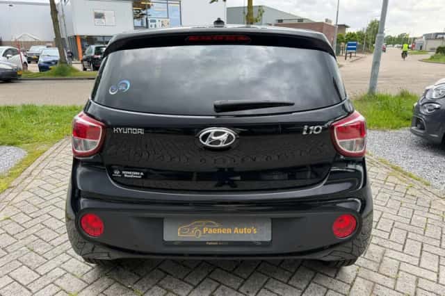 Hyundai i10 (2017) thumbnail 4