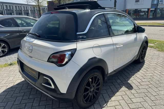 Opel Adam (2015) thumbnail 5