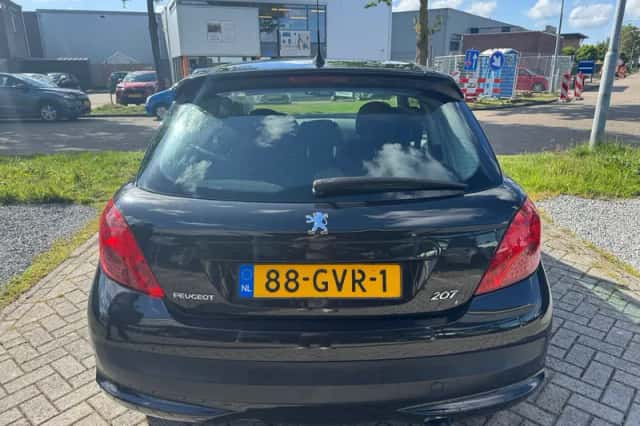 Peugeot 207 (2008) thumbnail 4