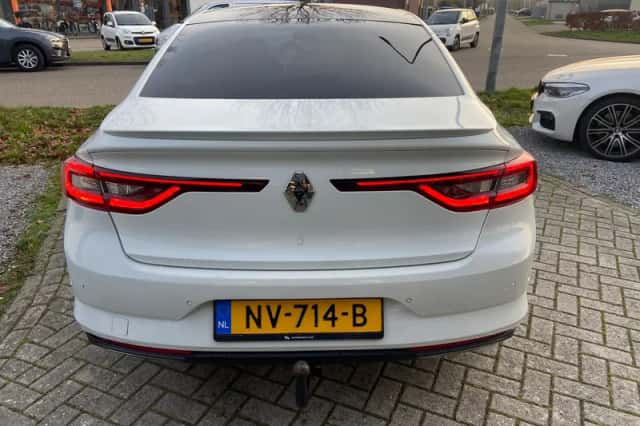 Renault Talisman (2016) thumbnail 4