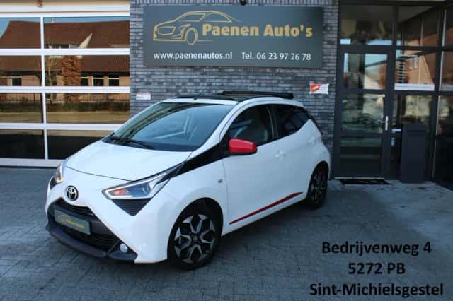 Toyota Aygo (2020) thumbnail 1