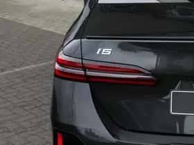BMW i5 (2026) thumbnail 22