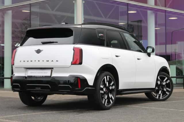 MINI Countryman (2025) thumbnail 3