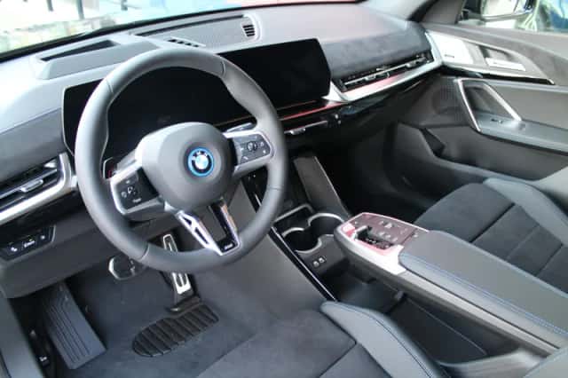 BMW 5-Serie (2025) thumbnail 2
