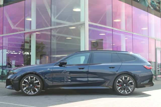 BMW 5-Serie (2025) thumbnail 3