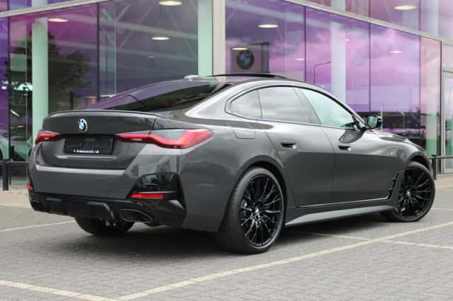BMW 4-Serie (2022) thumbnail 3