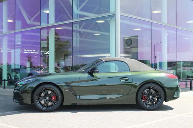 BMW Z4 (2025) thumbnail 5