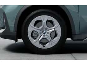 BMW iX1 (2026) thumbnail 8