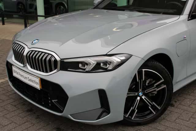 BMW 3-Serie (2025) thumbnail 2