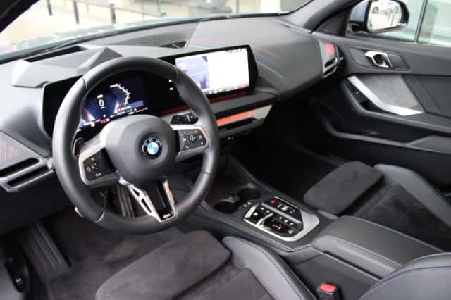 BMW 1-Serie (2024) thumbnail 2