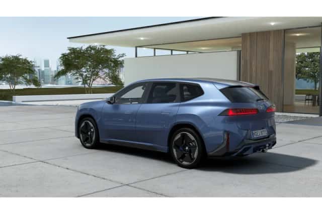 BMW iX3 (2026) thumbnail 2