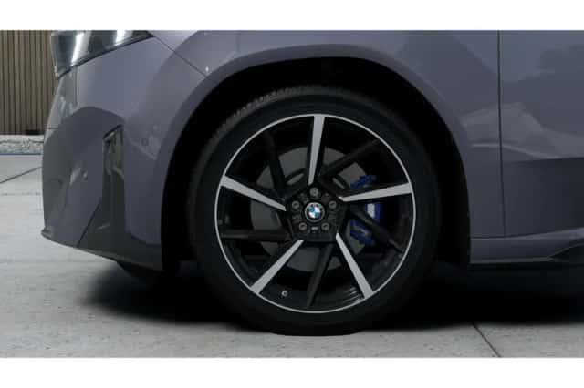 BMW iX3 (2026) thumbnail 6