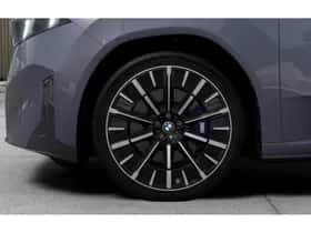 BMW iX3 (2026) thumbnail 6