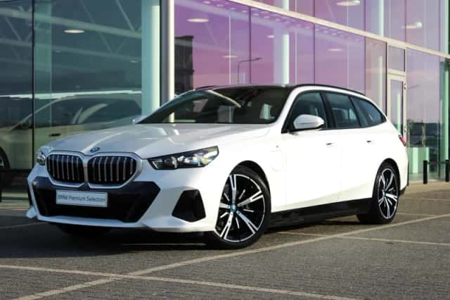 BMW 5-Serie (2025) thumbnail 1