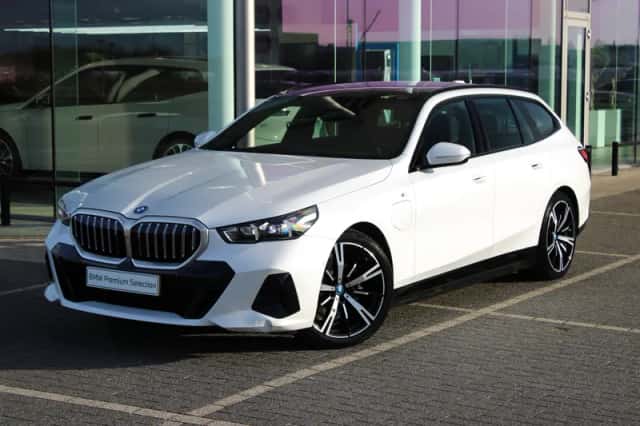 BMW 5-Serie (2025) thumbnail 2