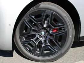 BMW iX (2026) thumbnail 4