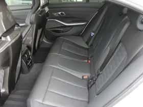 BMW M3 (2025) thumbnail 75