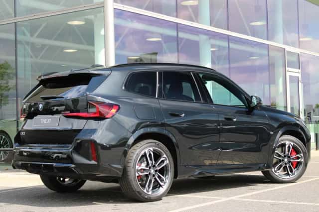 BMW iX1 (2026) thumbnail 5