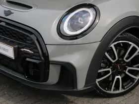 MINI Hatchback (2022) thumbnail 4