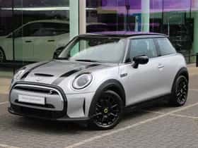 MINI Electric (2023) thumbnail 5