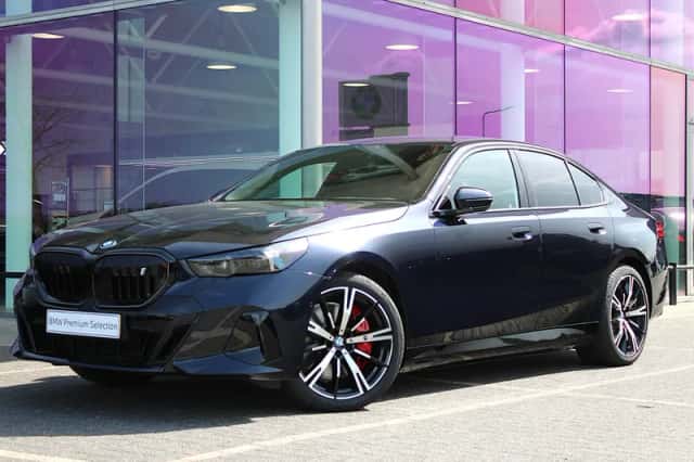 BMW i5 (2026) thumbnail 1