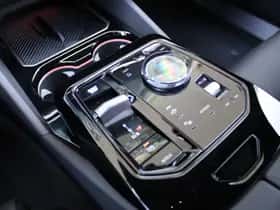 BMW i5 (2026) thumbnail 13