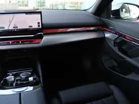 BMW i5 (2026) thumbnail 36