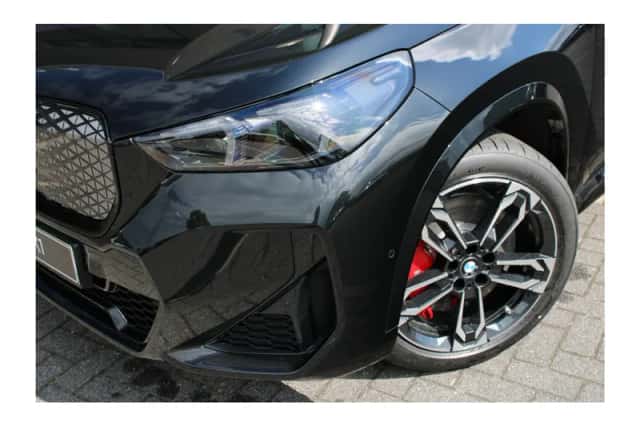 BMW iX1 (2026) thumbnail 2