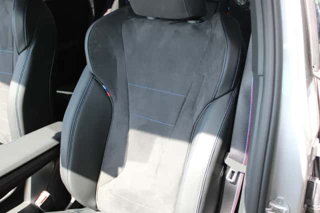 BMW iX1 (2026) thumbnail 4