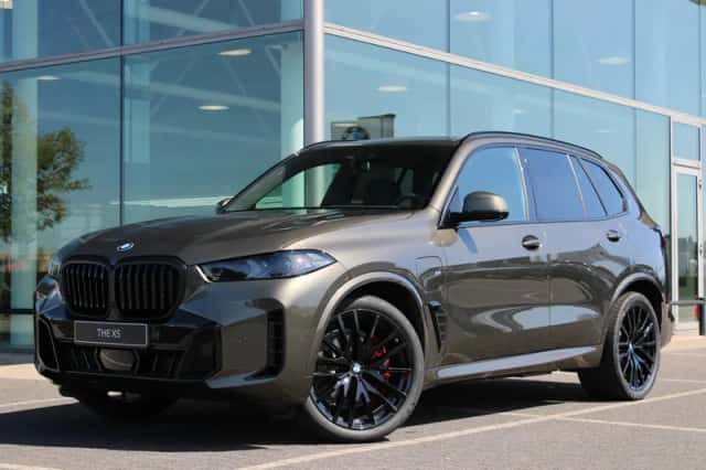 BMW X5 (2026) thumbnail 1
