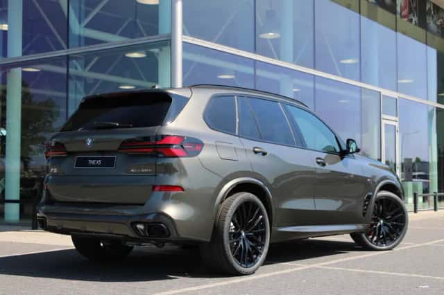 BMW X5 (2026) thumbnail 2