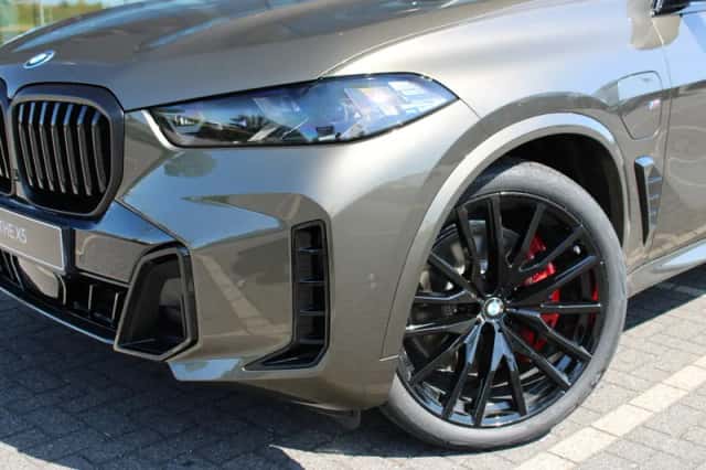 BMW X5 (2026) thumbnail 5