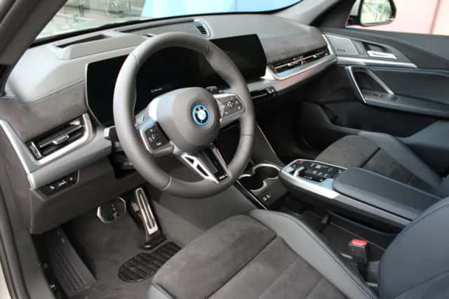 BMW X1 (2026) thumbnail 3